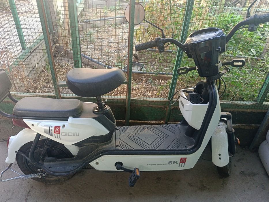 Продам, срочно. Недорого.