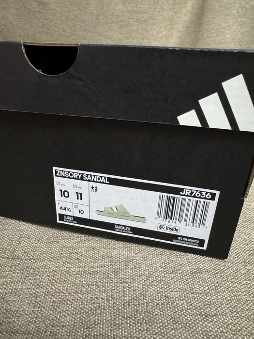 Оригинал мужсккие тапочки ADIDAS