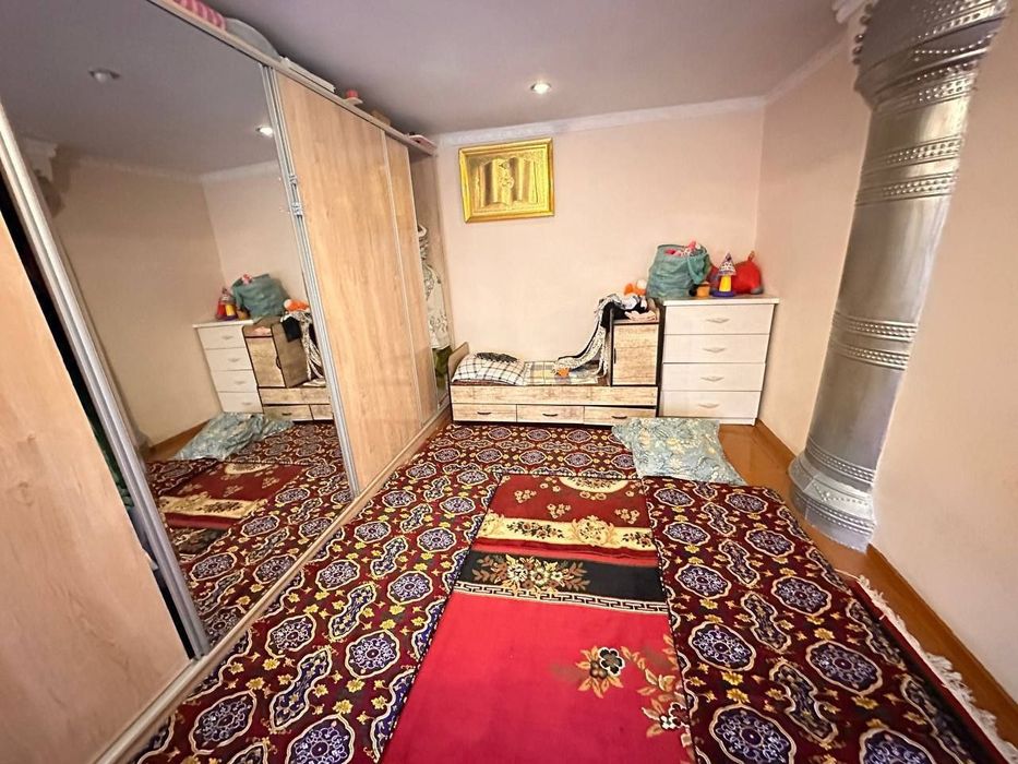 Eski shaharda hovli sotiladi tez va arzon