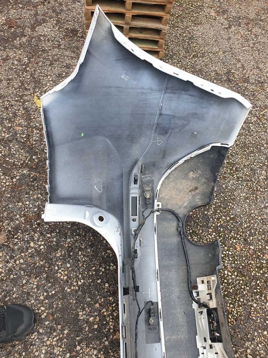 Задна броня Volvo xc 60 14-22 г. Оборудвана