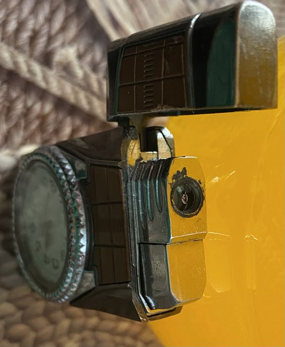 Bricheta vintige cu suport ceas