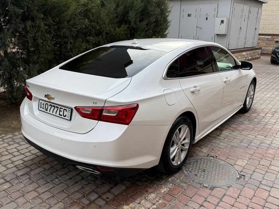 Malibu 2017г 64000км