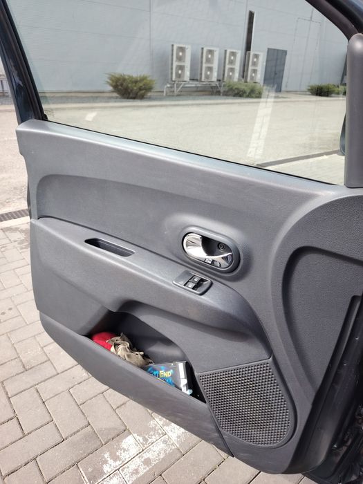 Vând Dacia Lodgy Stepway Stepway cu factura