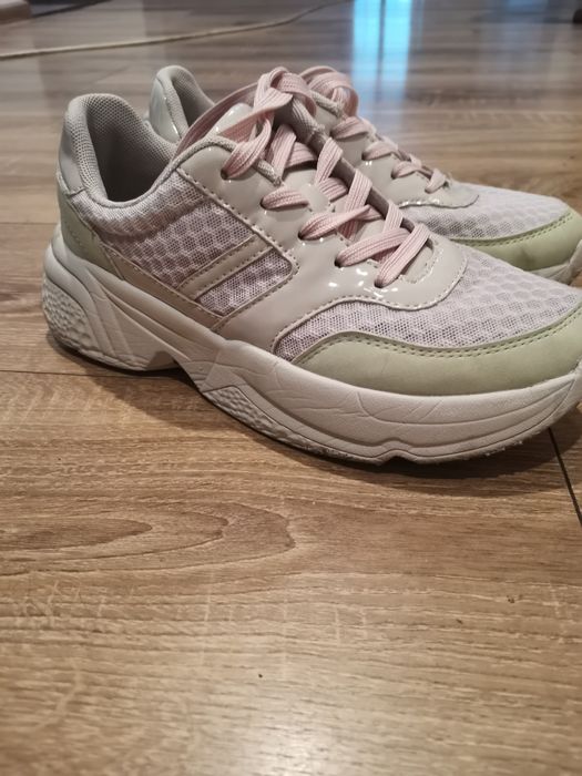 Adidas Cropp, adidas alb