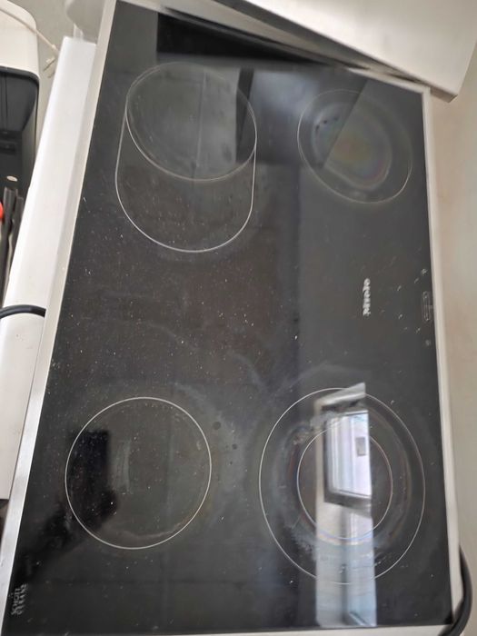 Комплект уреди Миеле за вграждане!