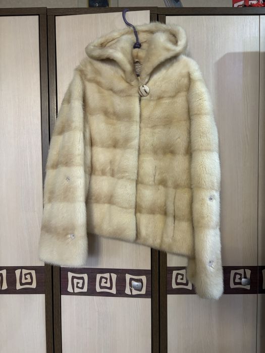 Шуба норковая.