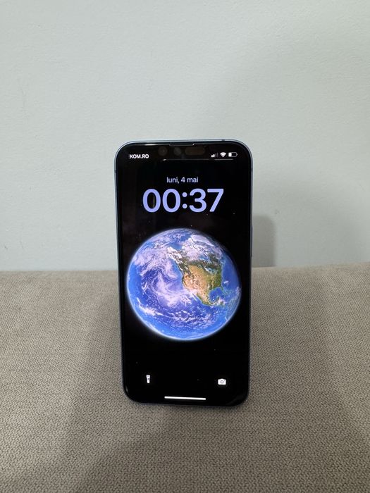 Vând iphone 14