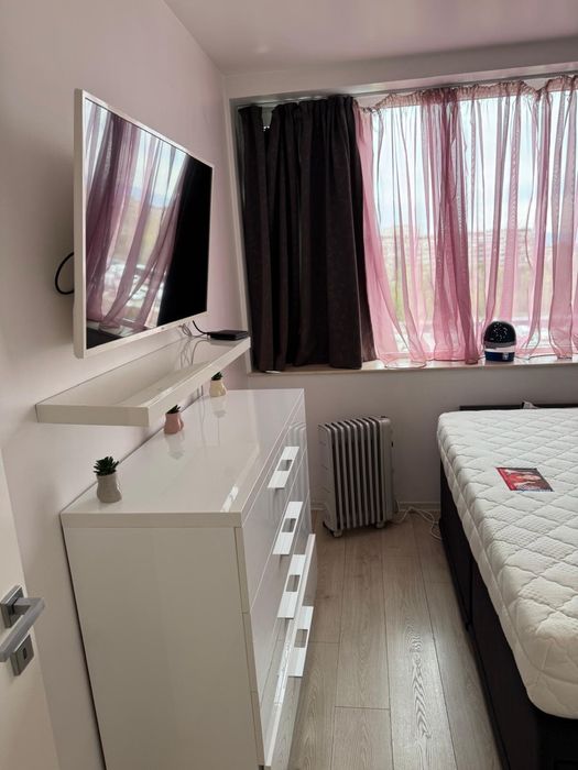 Дава се под наем Тристаен апартамент в София, в.з. Киноцентъра - 84 кв.м за 765 € - Снимка #5