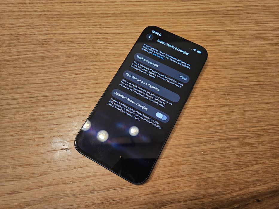 iPhone 13 128GB Midnight CA NOU (nefolosit)