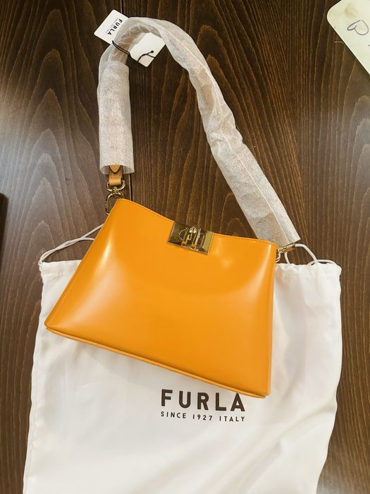 Furla Фурла чанта, нова