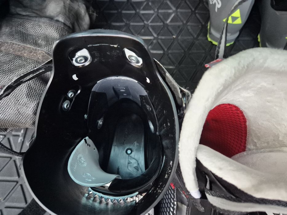 Vând clăpari de schi Nordica Pro Machine W 85, marimea 24