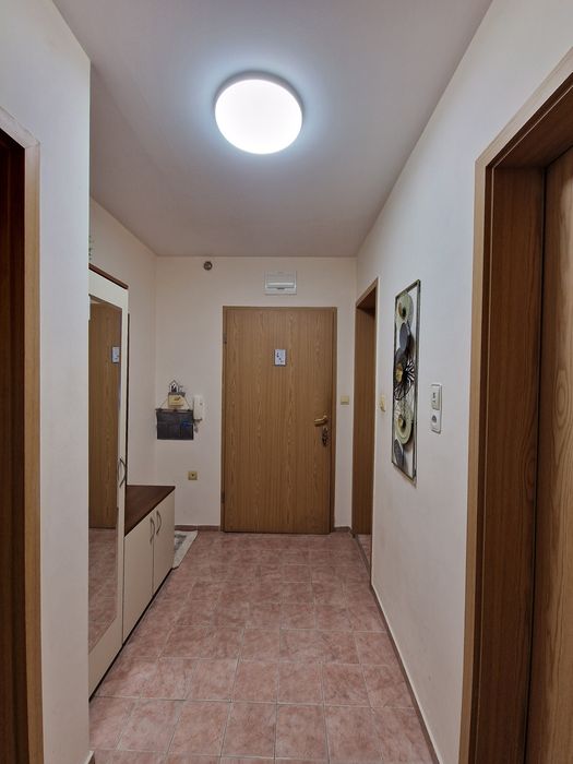 Дава се под наем Двустаен апартамент в Варна, Бриз - 86 кв.м за 797.64 € - Снимка #8