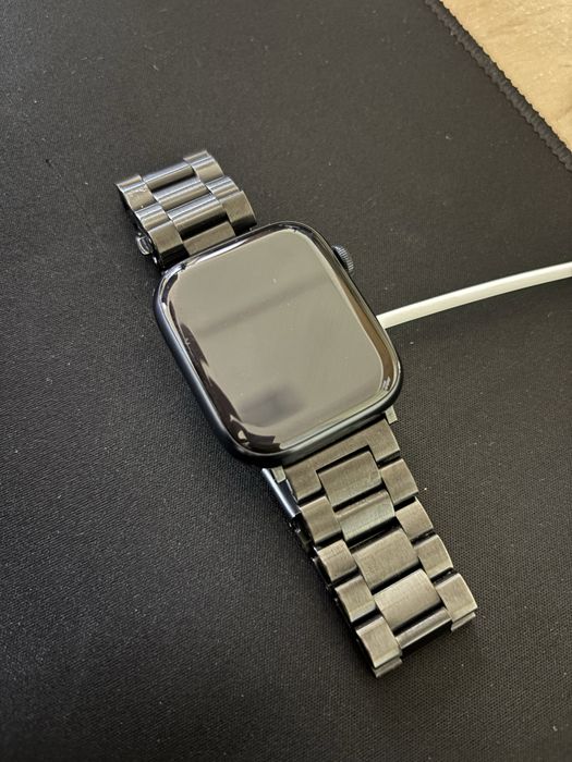 iPhone 15 + Apple Watch Series 8
