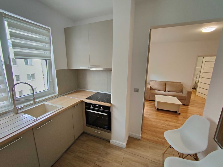 Apartament cu 3 camere de închiriat, Avram Iancu 410B, Floresti