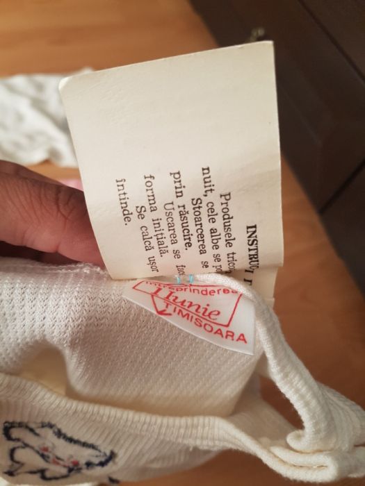 Hainute ceausiste vechi vintage Noi