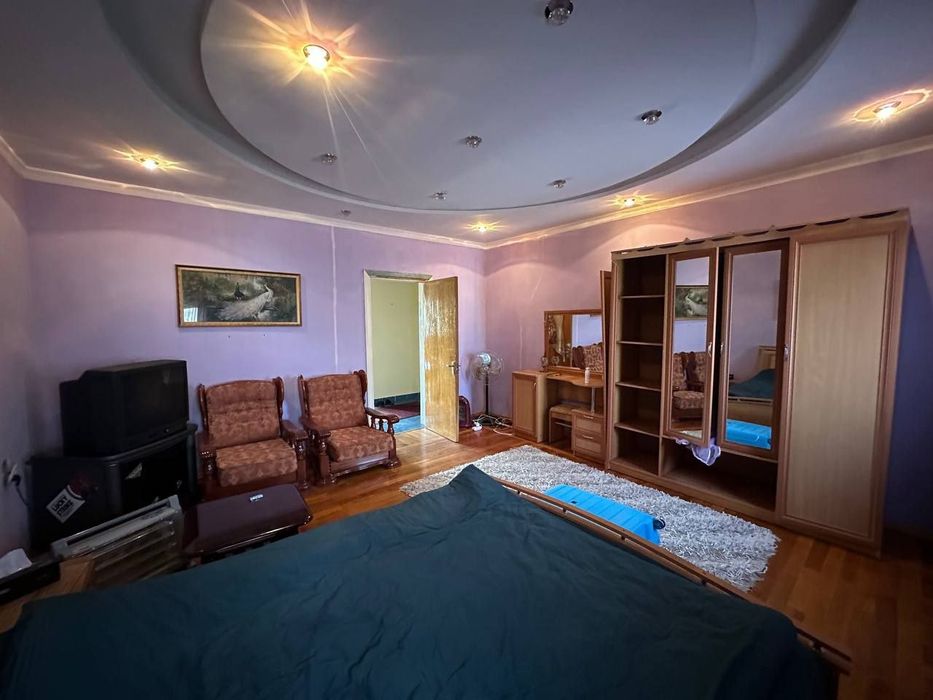 Шайхонтохур лабзак Ц-13 4/6/9.90м2 Срочно Продам квартиру