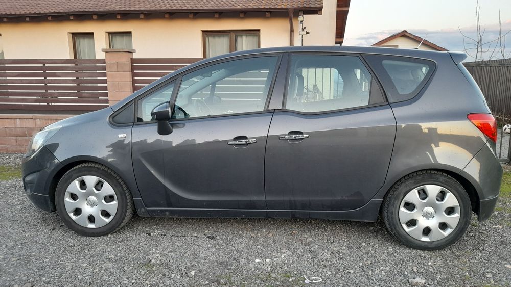 Opel Meriva B, cutie automată
