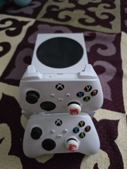 Xbox series s  сатылады
