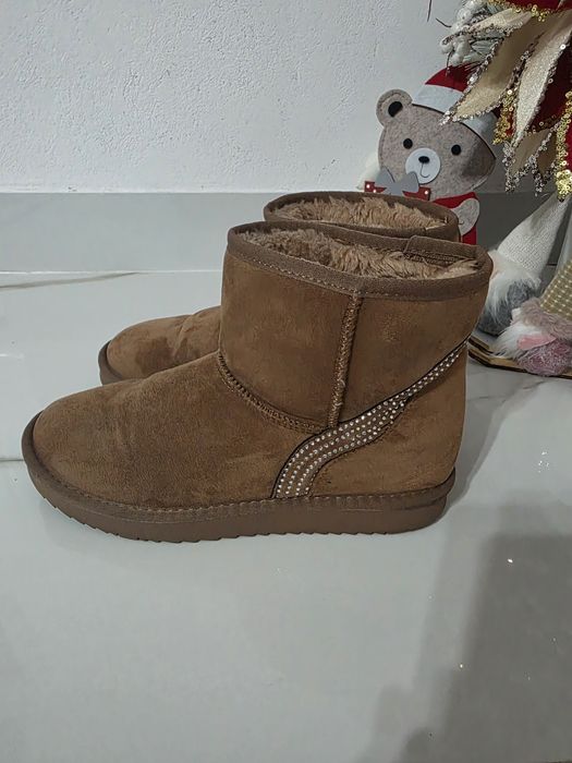 Ugg damă o singură purtare