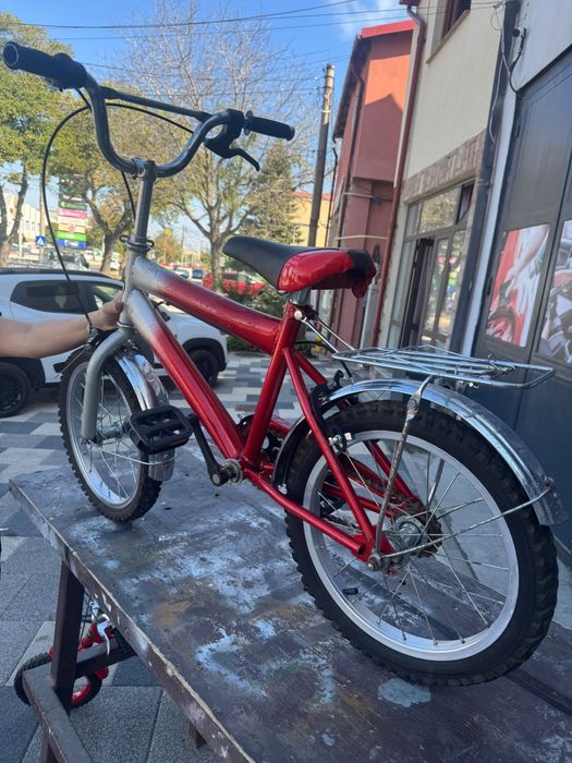 Bicicleta pentru copii
