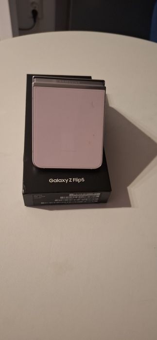 Samsung Galaxy Z Flip 5