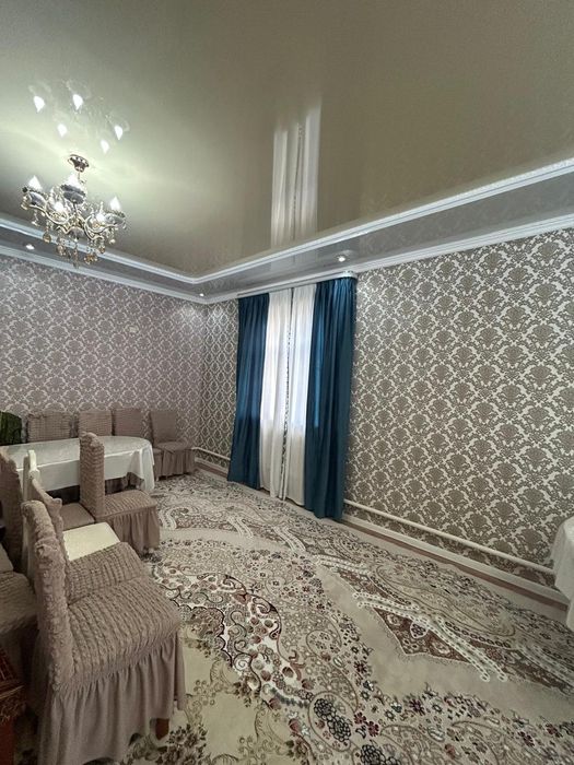 Продам шторы 3шт