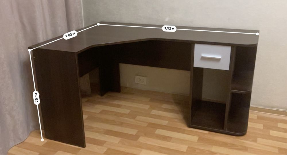 Компьютерный стол угловой (б/у)