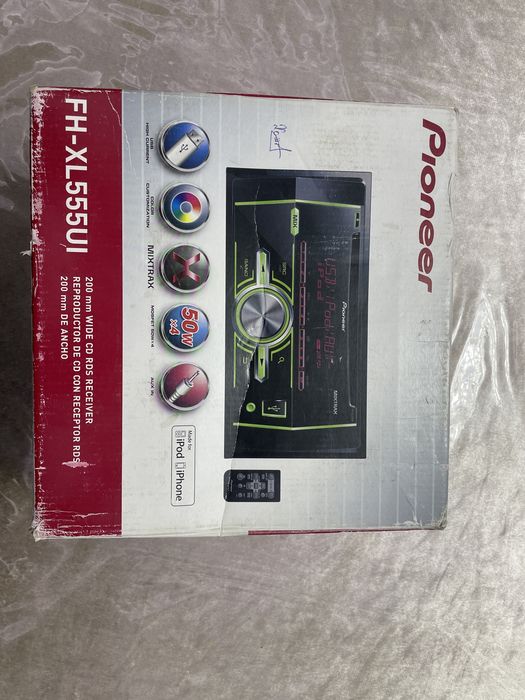 Автомагнитола Pioneer FH-XL555UI в отличном состоянии новая