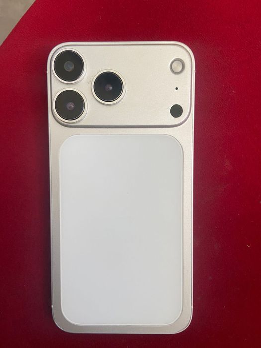 Айфон Х в корсупе (17про)