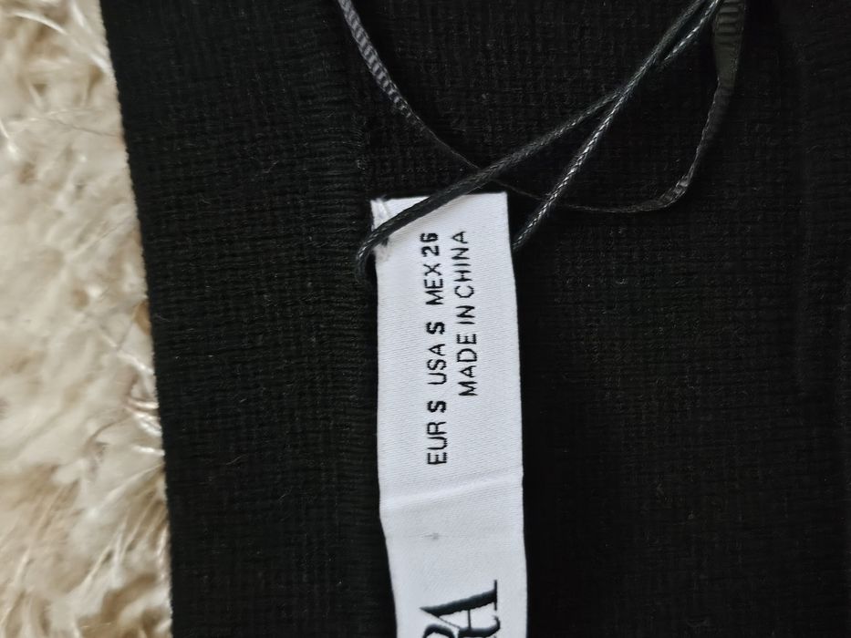 Compleu, fusta + bluza  Zara