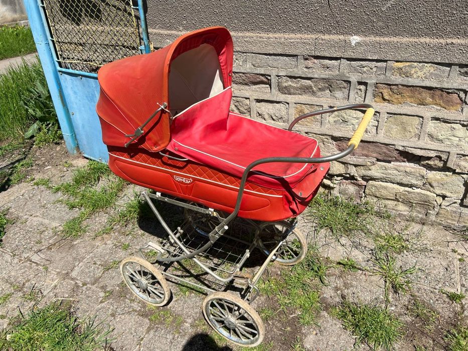 Ретро каляска СССР Бемби бебешка количка