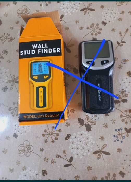 Детектор скрытых :проводки,и метала и дерева в стене.