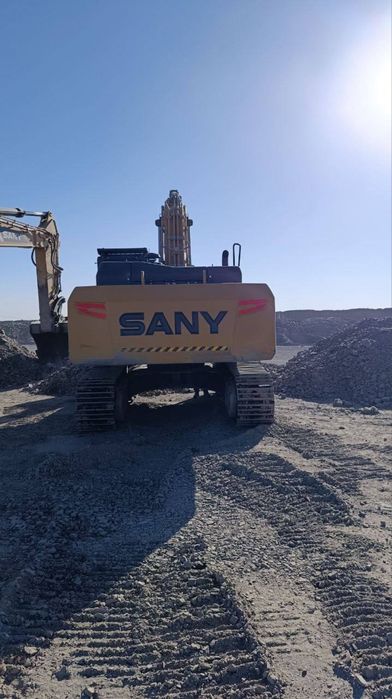 Ekskavator sany 365 pro sotiladi