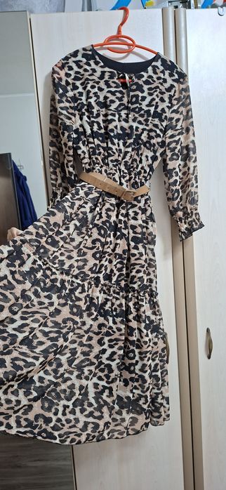 Леопардова рокля размер 36