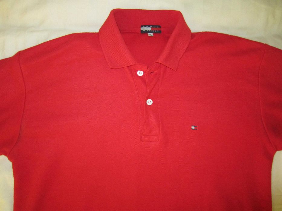 Tricou Tommy Hilfiger,masura XL,polo 2 nasturi,100%Bumbac,stare f.buna