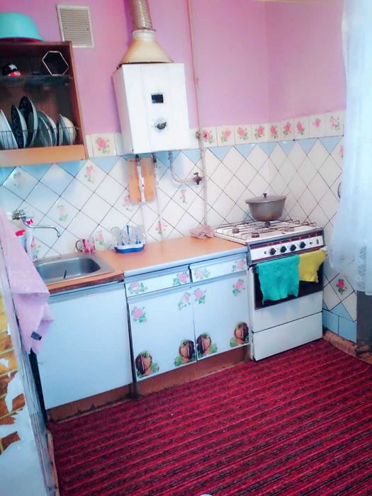 Навои Хокимят 3- комн.кварт