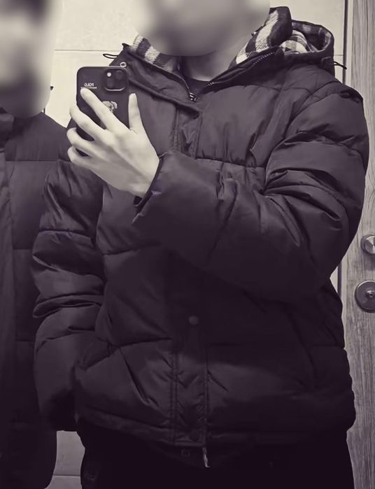 Продам куртку Burberry