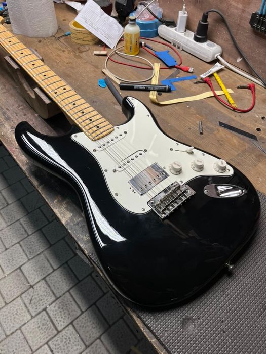 fender stratocaster mexican