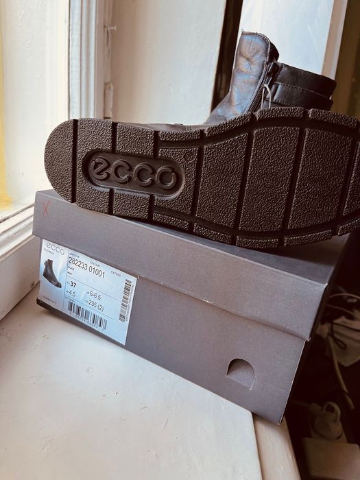 Женская обувь из бутикa ECCO