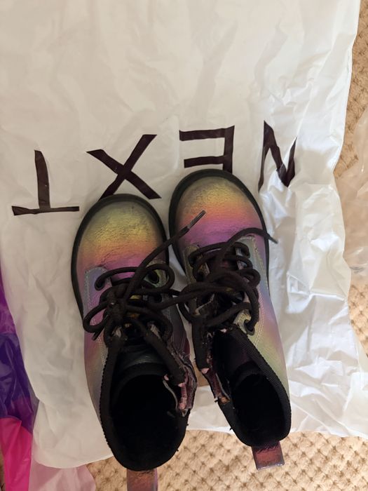 Продам детские ботинки Next