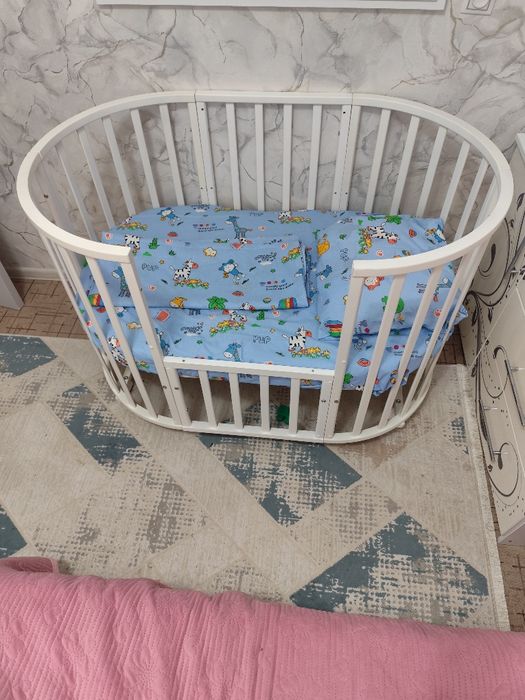 Манеж детский универсальный /овальные и круглые/