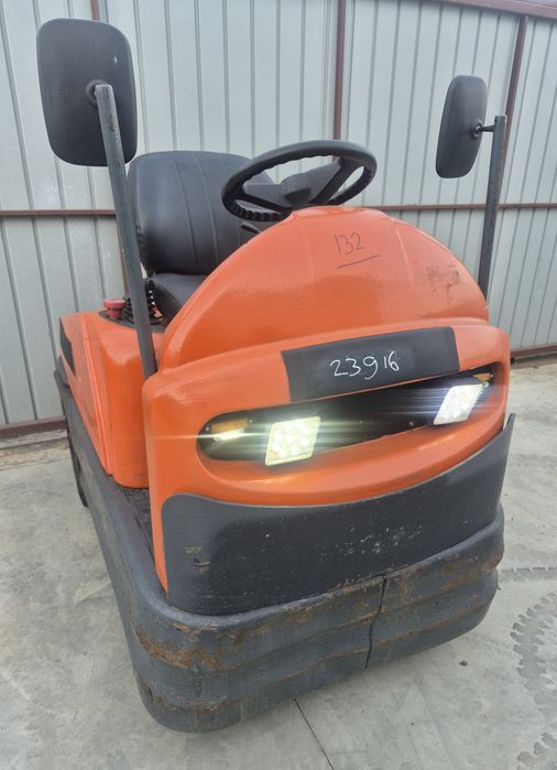 Linde R06 Electro tractor tractor electric multicar