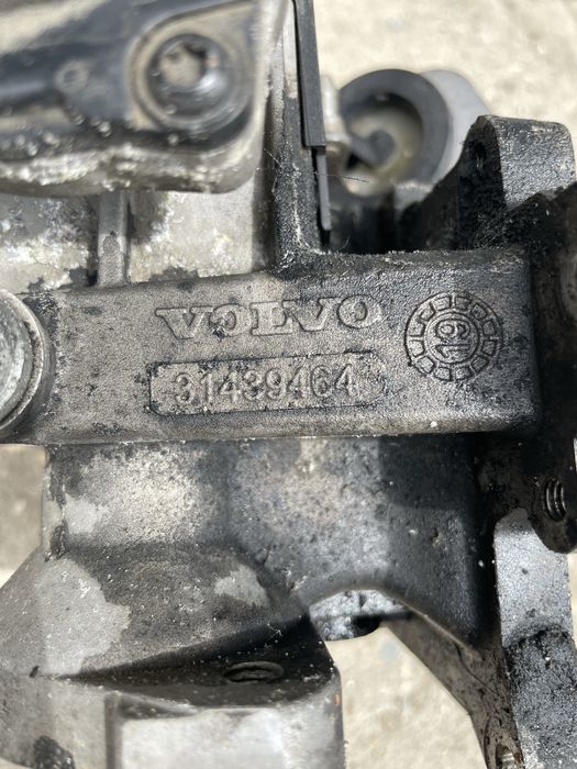 Volvo xc40 - Кора под двигател, ЕГР