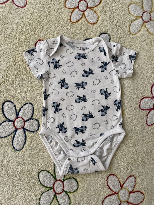 Лот дрешки за бебе ZARA 6-9 месеца - 74 размер