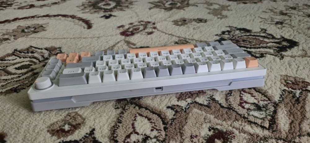 Клавиатура механическая