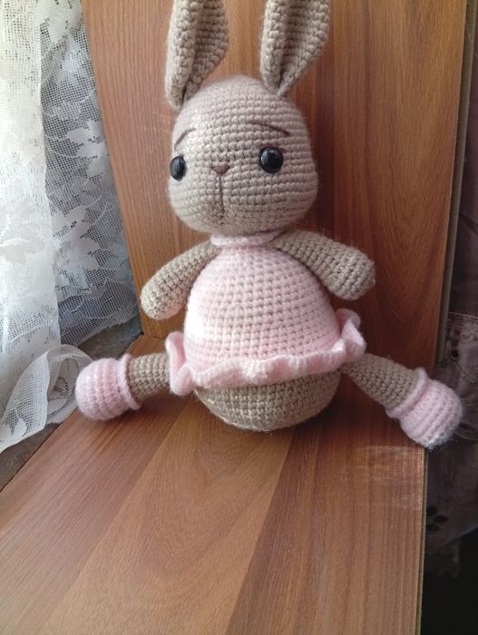 Зайчик Зифирка.Вязанная игрушка.