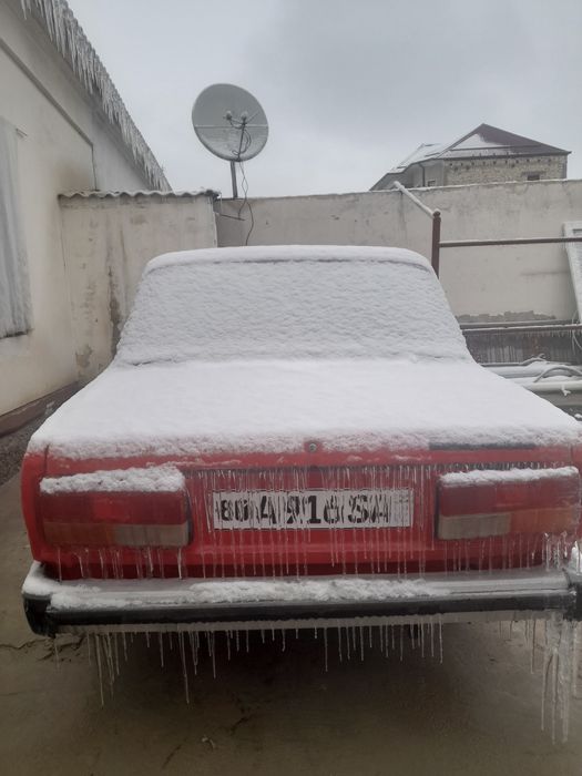 Avtomashina vaz 2105