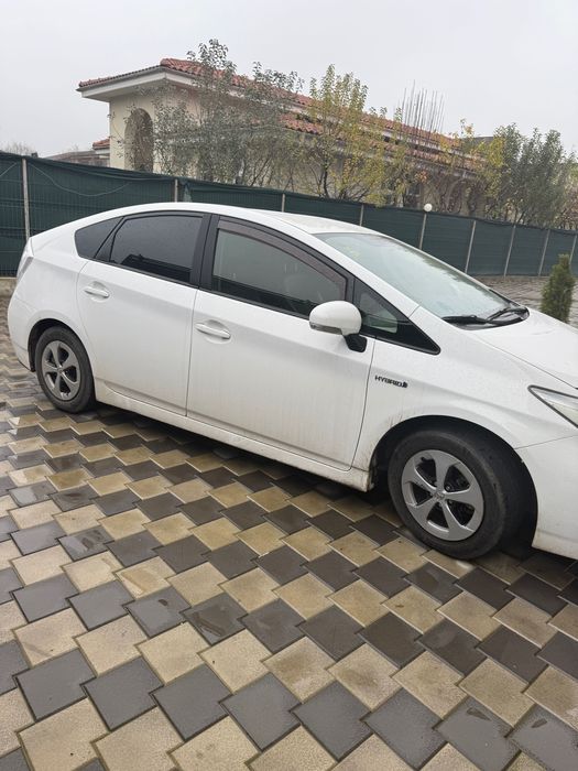 Toyota pryus gpl 2012 final