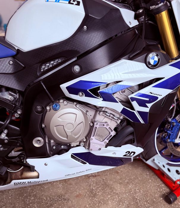Motocicleta BMW S1000R 2015