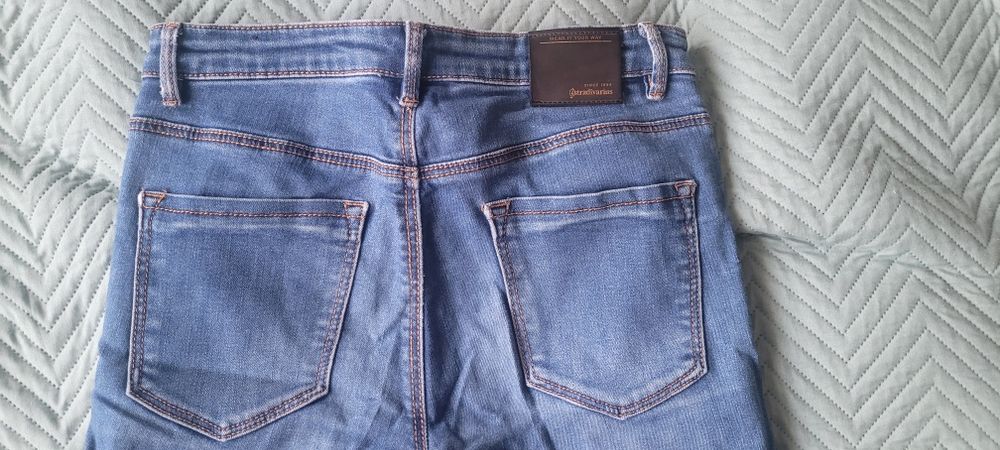 Blugi skinny albastrii